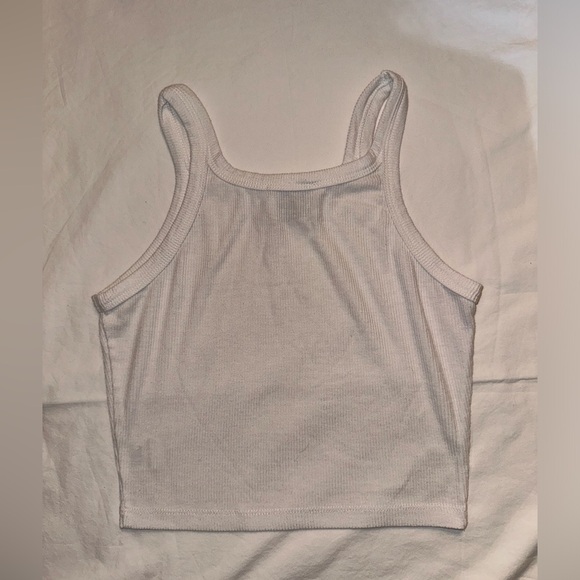 Princess Polly Cropped Tank Top - Picture 2 of 4